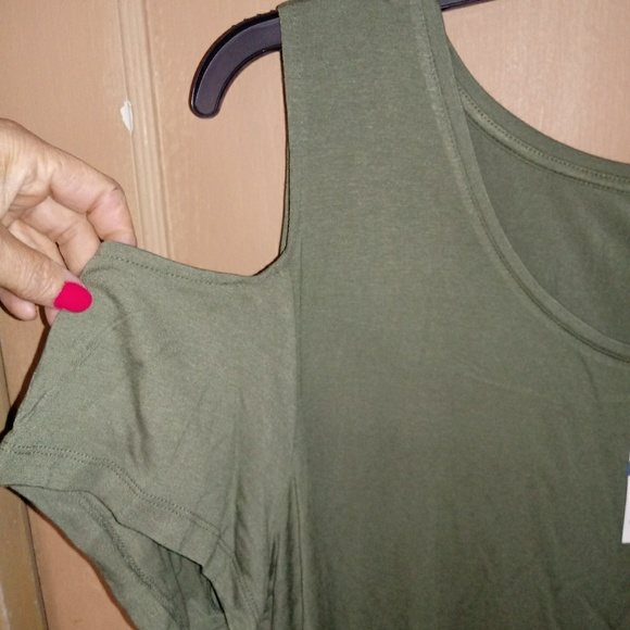 Nwt JM Collection top - Picture 3 of 4